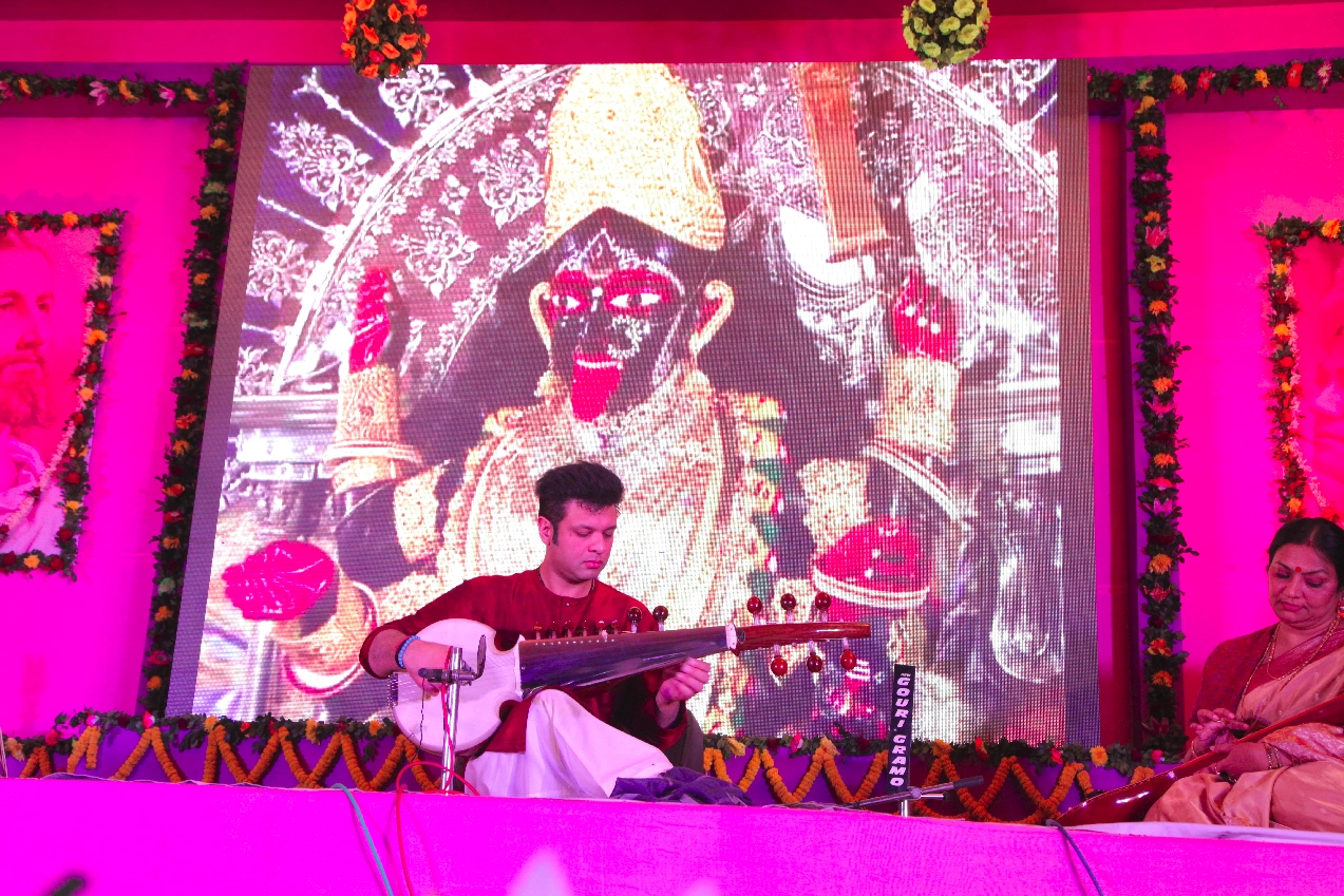 Eminent Sarod Player Ustad Aman Ali Khan’s Performance
